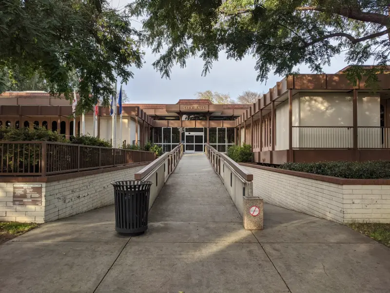 East entrance of Campbell City Hall